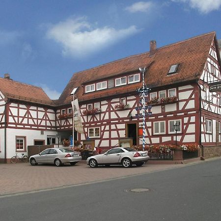 Gasthof-Landhotel-Metzgerei Zum Stern Rudenau Buitenkant foto